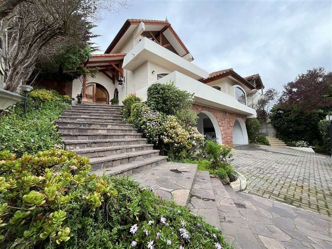 CASA Blanca Estela