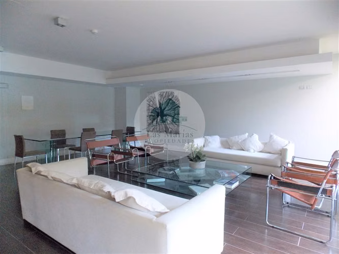 DEPARTAMENTO Espoz, Av Vitacura