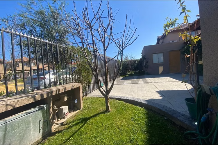 El remanso de chicureo 4d+3b+2e+piscina - Imagen 38