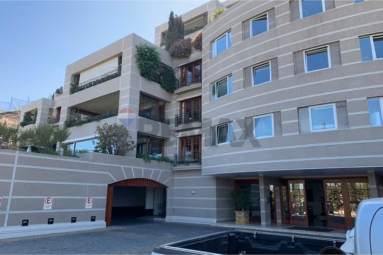 Vive en lujo: departamento en vitacura, santiago - Imagen 3