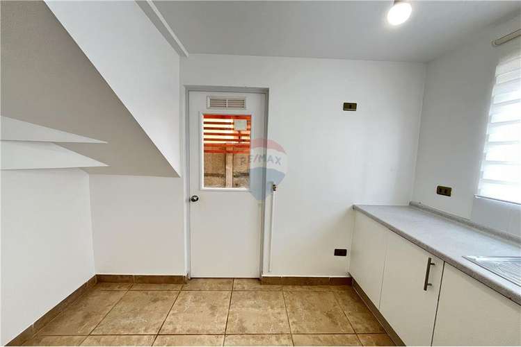 Casa en barrio nuevo - machalí