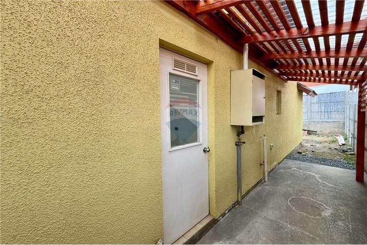 Casa en barrio nuevo - machalí
