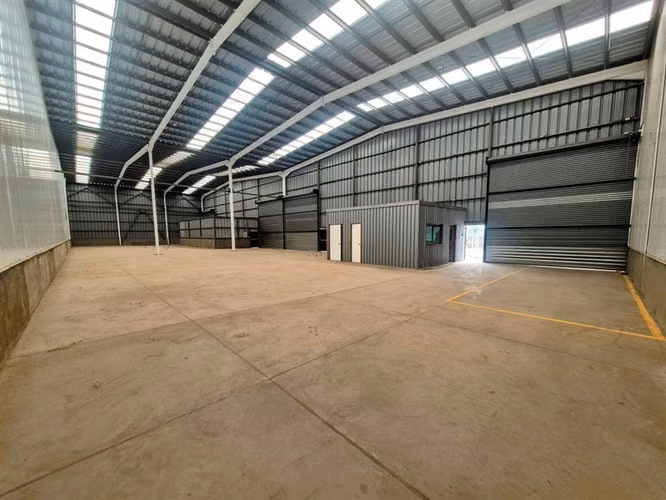 BODEGA Parque Industrial Valle Grande