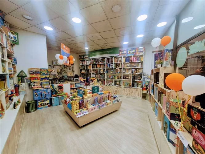 LOCAL COMERCIAL Galería Plaza Lyon - Imagen 4