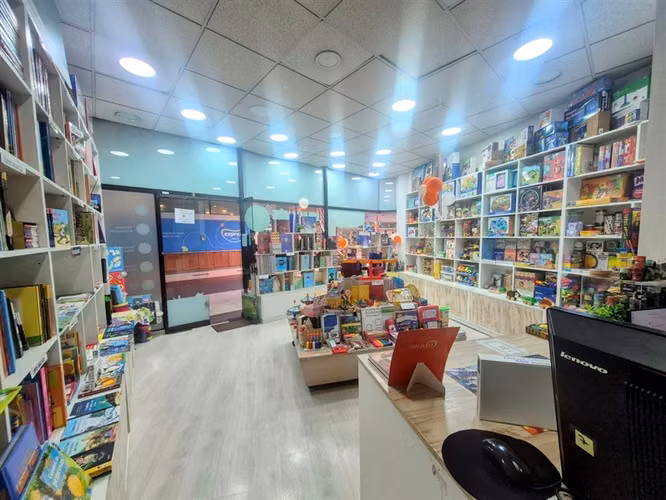 LOCAL COMERCIAL Galería Plaza Lyon - Imagen 6