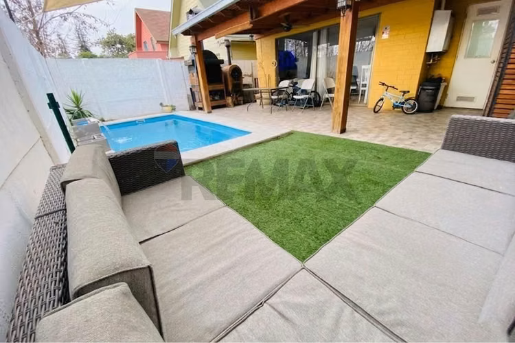 Casa con piscina, quincho y ac en buin - Imagen 19