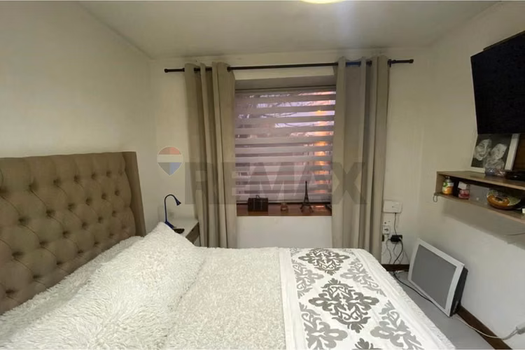 Casa con piscina, quincho y ac en buin - Imagen 15