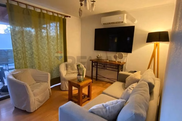 Casa con piscina, quincho y ac en buin - Imagen 5