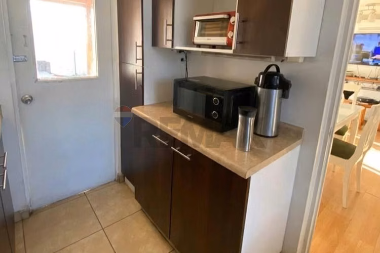 Casa con piscina, quincho y ac en buin - Imagen 12