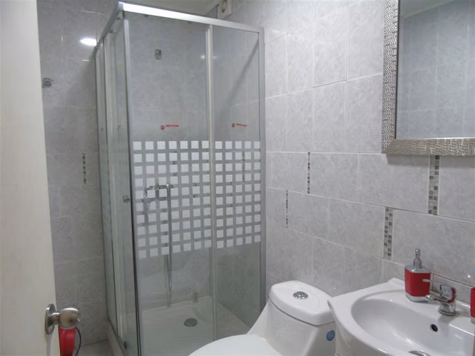 LOCAL COMERCIAL Alcalde Castillo Velazco / Pepe Vila - Imagen 9
