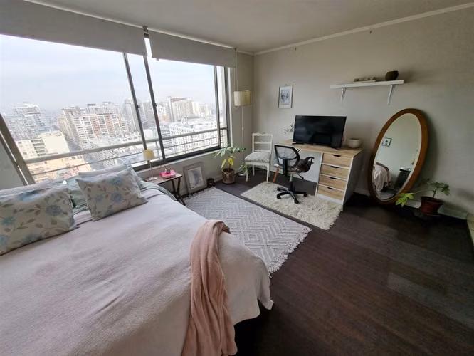 DEPARTAMENTO Impecable estudio conexion lavadora//Metro UC - Imagen 2