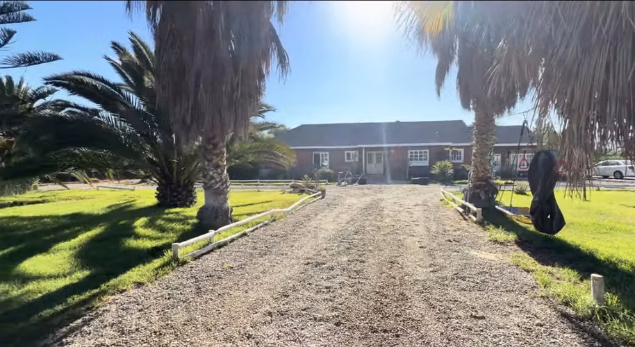 Casa Exclusiva en Arriendo en Chamonate, Copiapó | Condominio Privado - Imagen 2