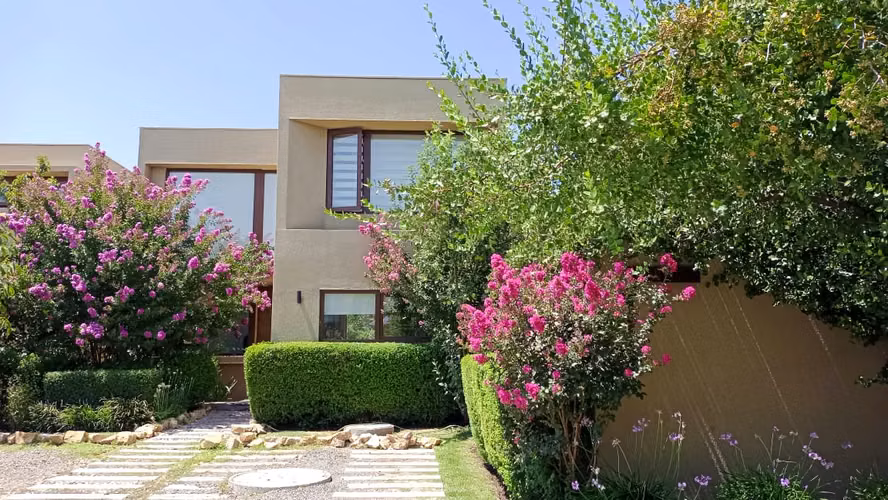 VENTA CASA CHICUREO NORTE EXCLUSIVO CONDOMINIO