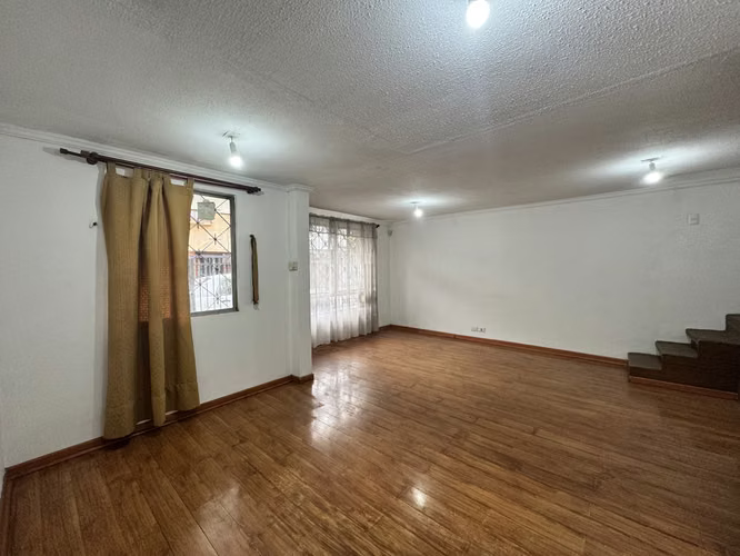AGENDA TU VISITA-CASA DE 4D2B EN EXCELENTE SECTOR DE MAIPÚ - Imagen 9
