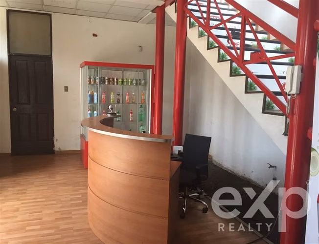 Mapocho con Libertad Bodega con oficinas arriendo Santiago - Imagen 12