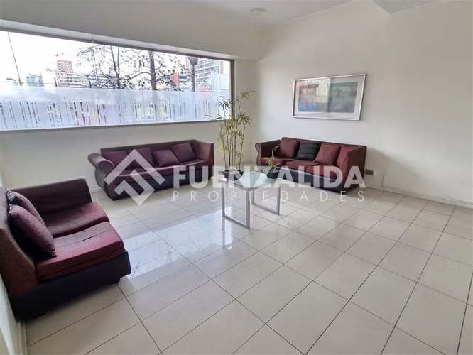 Departamento en arriendo de 2 dorm. en Santiago - Imagen 3