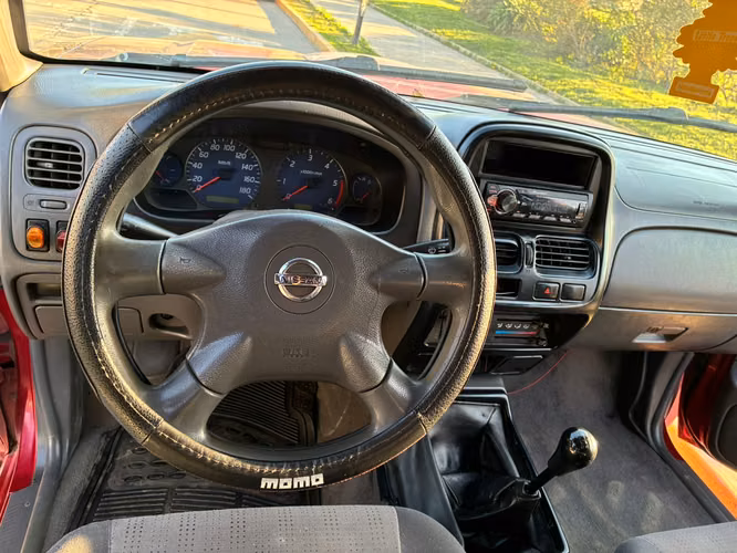 Nissan Terrano 4X2 2.5 Turbo Diesel