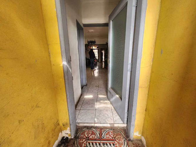 Casa en Venta, Con departamento interior (181315)