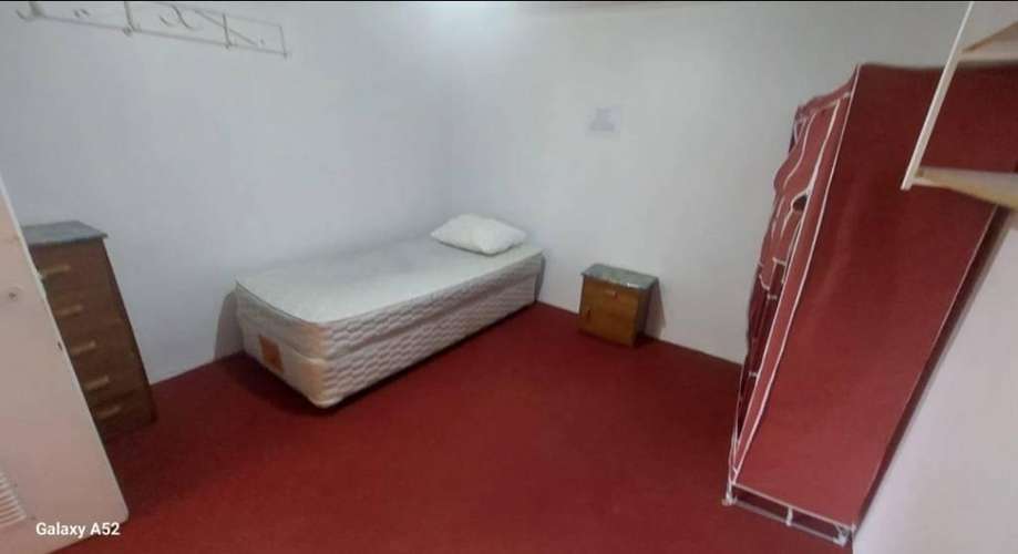 Arriendo piezas amobladas - Imagen 3