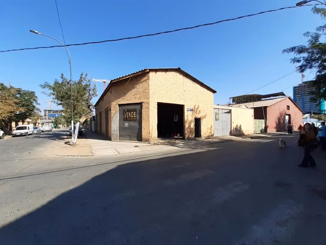 “Gran Bodega con 2 casas” (181336) - Imagen 2