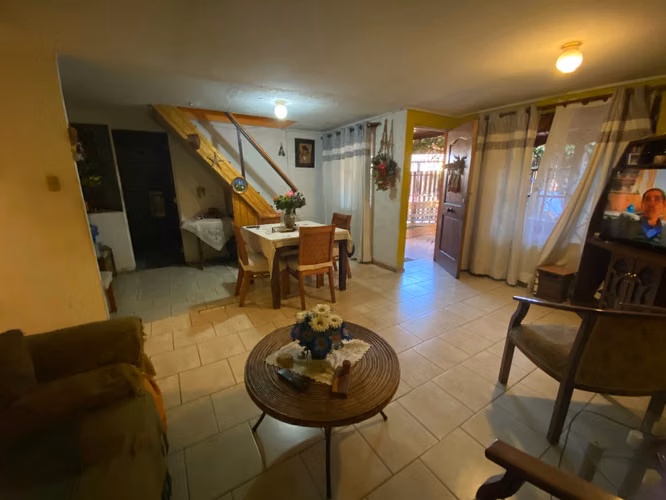 SE VENDE AMPLIA CASA 3D2B (181347) - Imagen 4
