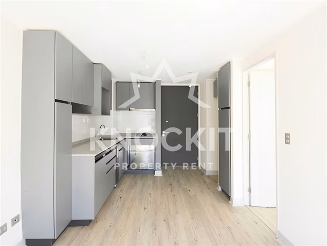 Arriendo Depto en La Cisterna - 2D1B con Estacionamiento