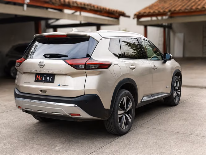 NISSAN X-TRAIL E-POWER EXCLUSIVE 3ROW AWD - 2024 | 4568 - Imagen 7