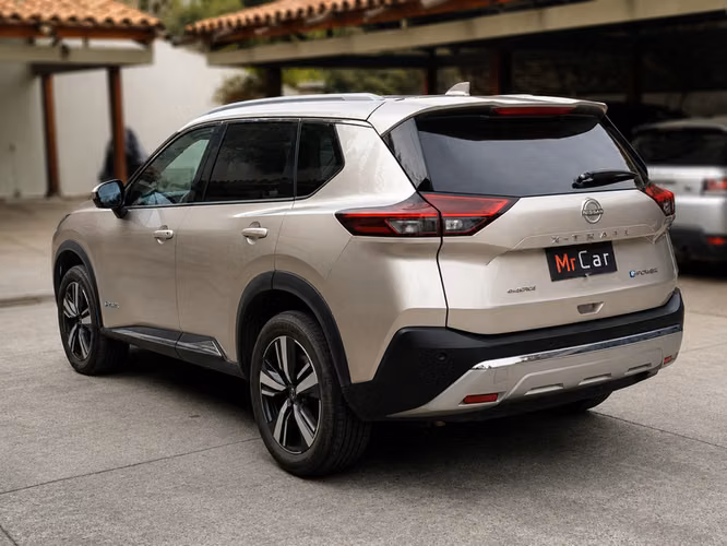 NISSAN X-TRAIL E-POWER EXCLUSIVE 3ROW AWD - 2024 | 4568 - Imagen 2