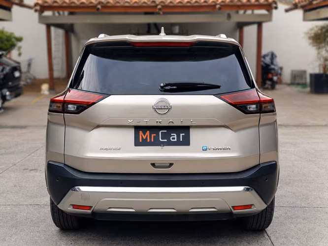 NISSAN X-TRAIL E-POWER EXCLUSIVE 3ROW AWD - 2024 | 4568 - Imagen 9