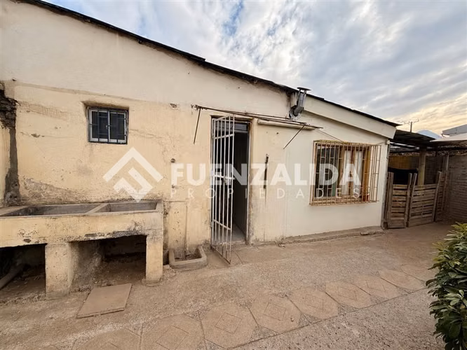 Casa en venta en Quinta Normal con amplio terreno de 310 mt2 - Imagen 27