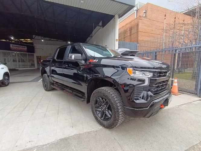 CHEVROLET SILVERADO 5.3 LT III EC 4P AT 4X4