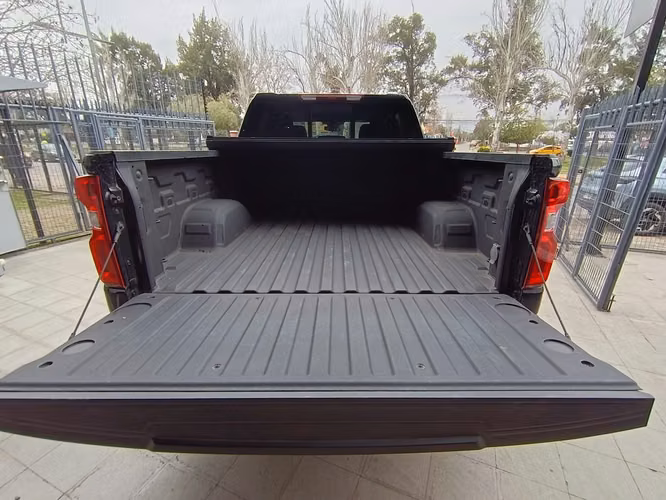 CHEVROLET SILVERADO 5.3 LT III EC 4P AT 4X4