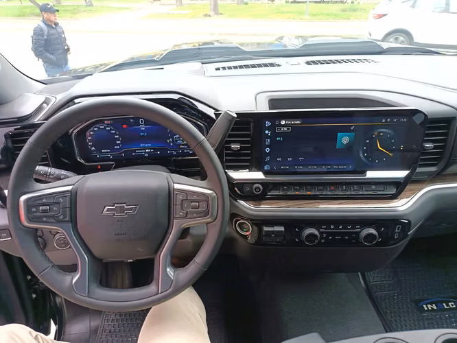 CHEVROLET SILVERADO 5.3 LT III EC 4P AT 4X4