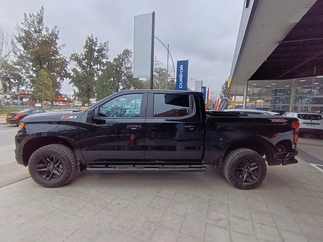 CHEVROLET SILVERADO 5.3 LT III EC 4P AT 4X4