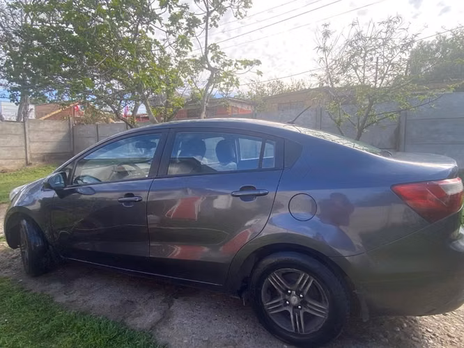 Kia rio 2015 - Imagen 3