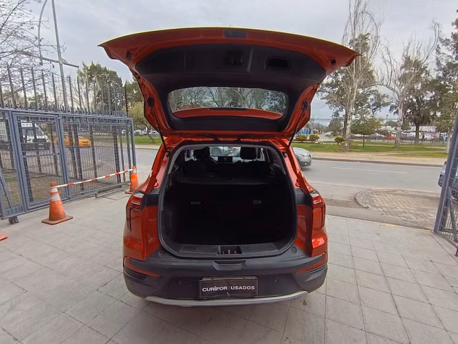 JAC JS4 1.5 LUXURY MT - Imagen 9