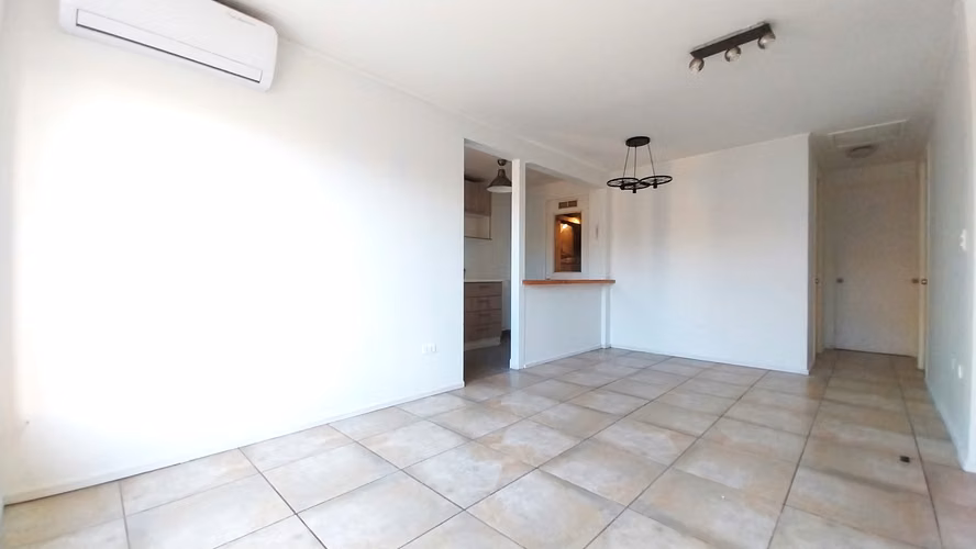 Sector Valle Tranquilo - Excelente y Cómoda Casa - Cercana a Colegios y Comercio - Imagen 4