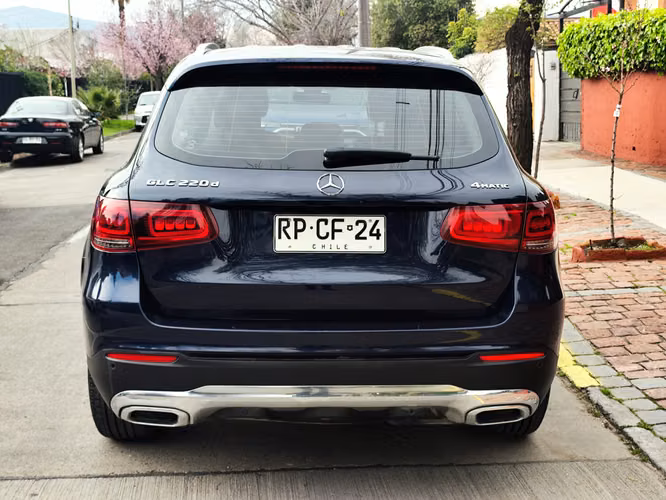MERCEDES BENZ GLC 220D