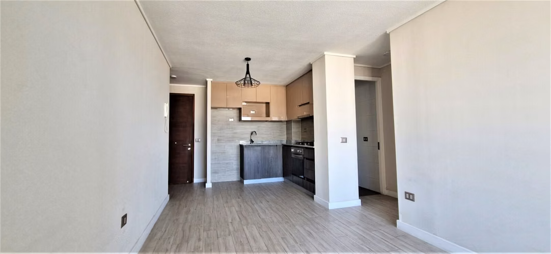 Arriendo de lindo departamento en Quillota, dos dormitorios, un baño. - Imagen 2