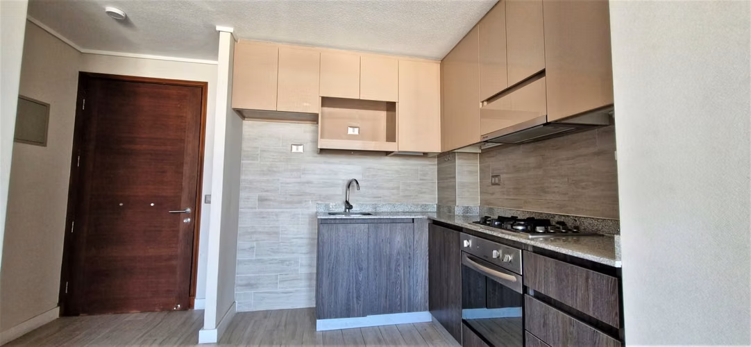 Arriendo de lindo departamento en Quillota, dos dormitorios, un baño. - Imagen 7