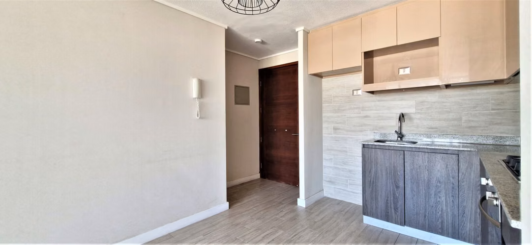 Arriendo de lindo departamento en Quillota, dos dormitorios, un baño. - Imagen 4