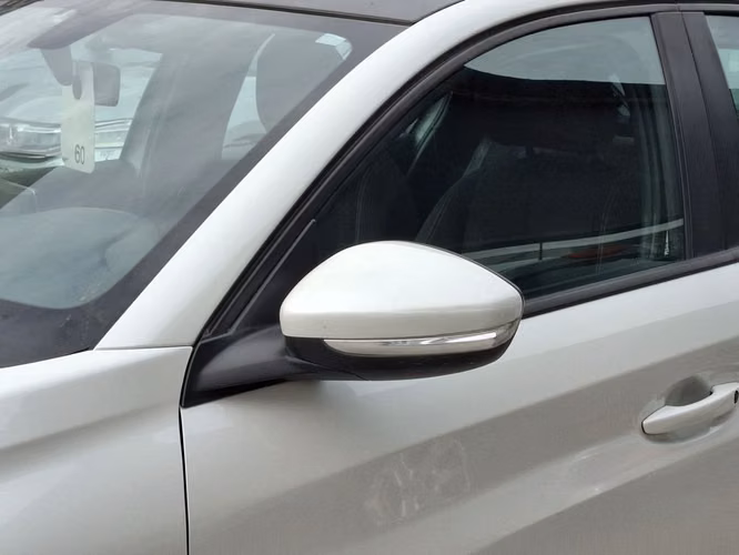 PEUGEOT 208 2023 - Imagen 5