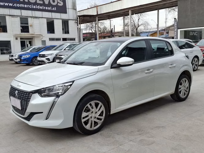 PEUGEOT 208 2023