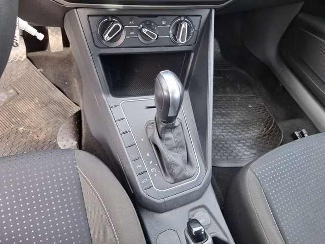 VOLKSWAGEN POLO 2023 - Imagen 16
