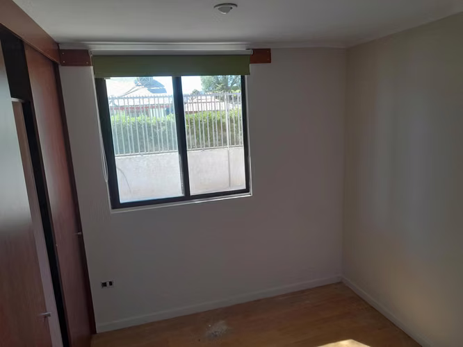 Casa, 5 dormitorios, con amplios y luminosos espacios frente al Jumbo