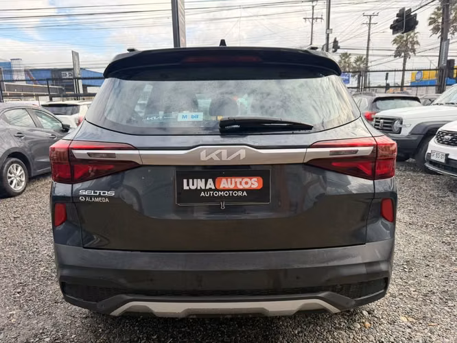 KIA SELTOS 2023