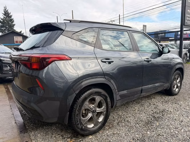 KIA SELTOS 2023