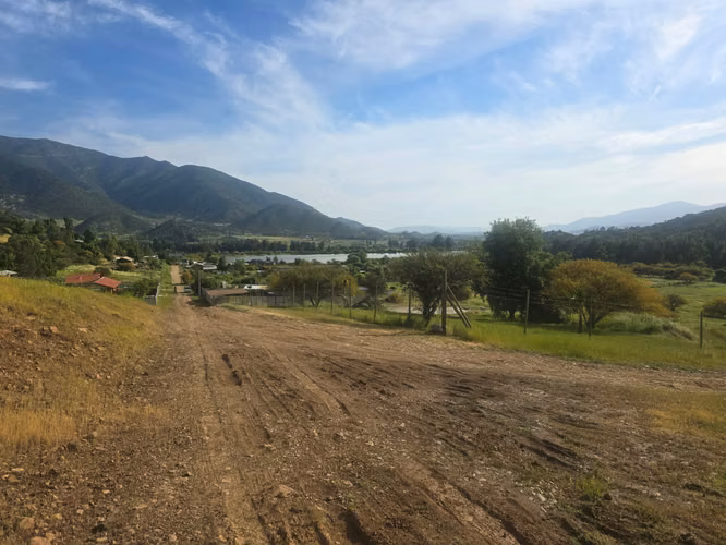 Predio agrícola 38,4 ha a 8 km de Ruta 5 Sur – Malloa