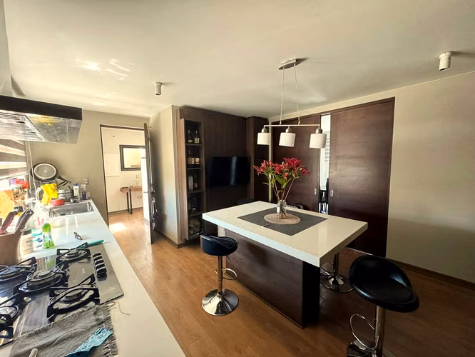 Casa 3D3B Con Piscina, Terraza Y Walk-in Closet, Colina