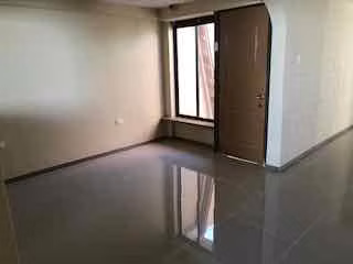 Arriendo Casa 2 Pisos - Sector Parque Centenario | $700.000
